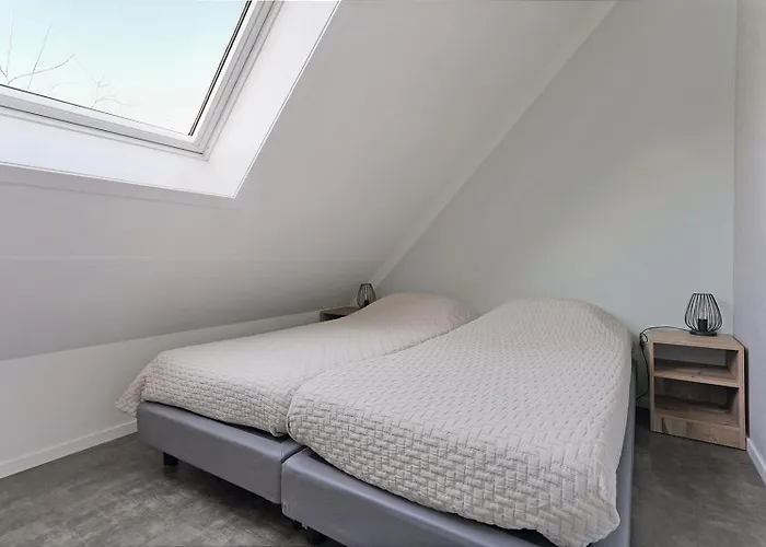 Oude Nieuwelandseweg 33b - - Hopper * Ouddorp