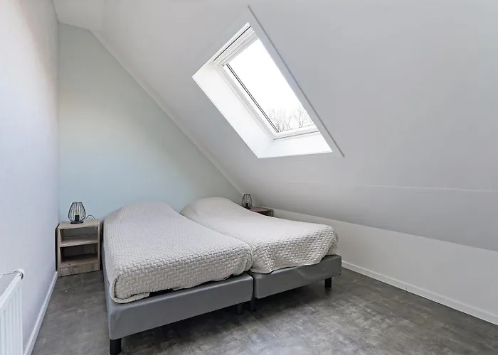 Oude Nieuwelandseweg 33b - - Hopper * Ouddorp