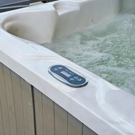 Oude Nieuwelandseweg 33b - - Hopper Met Jacuzzi, Voor Gebruik - Not For Companies Villa Ouddorp